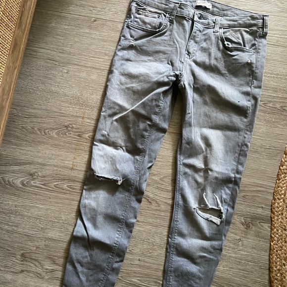 Zara distressed jeans - Picture 1 of 4